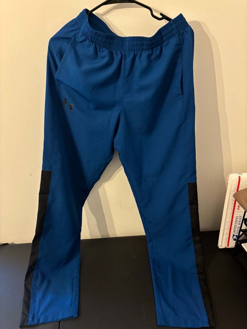 Men’s Under Armour Vital Woven Pants Size S Blue Black Athletic Training